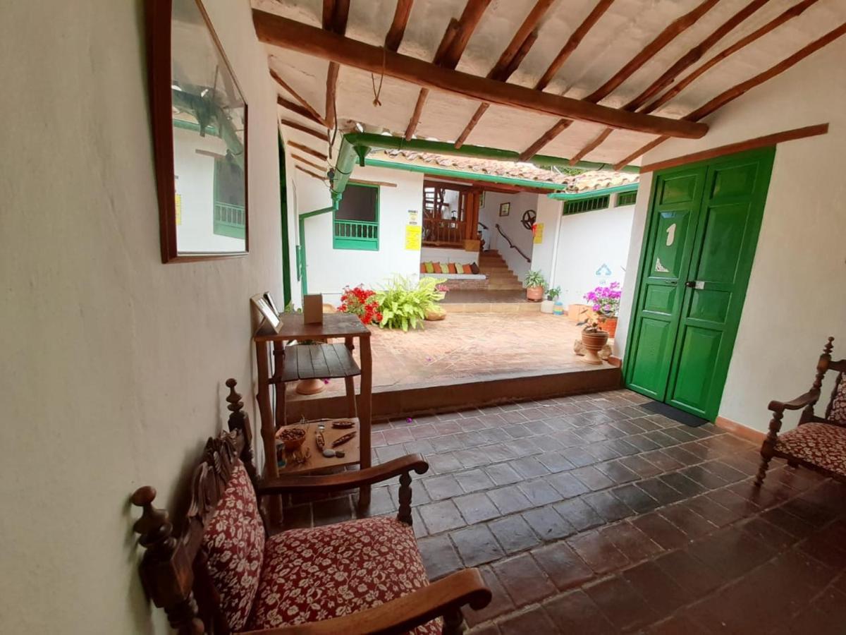 Posada Suenos De Antonio Barichara Εξωτερικό φωτογραφία